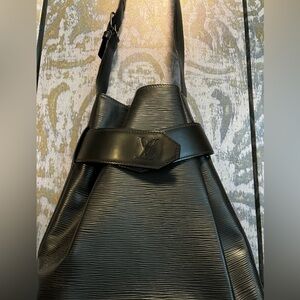 Authentic LV black Epi bucket bag